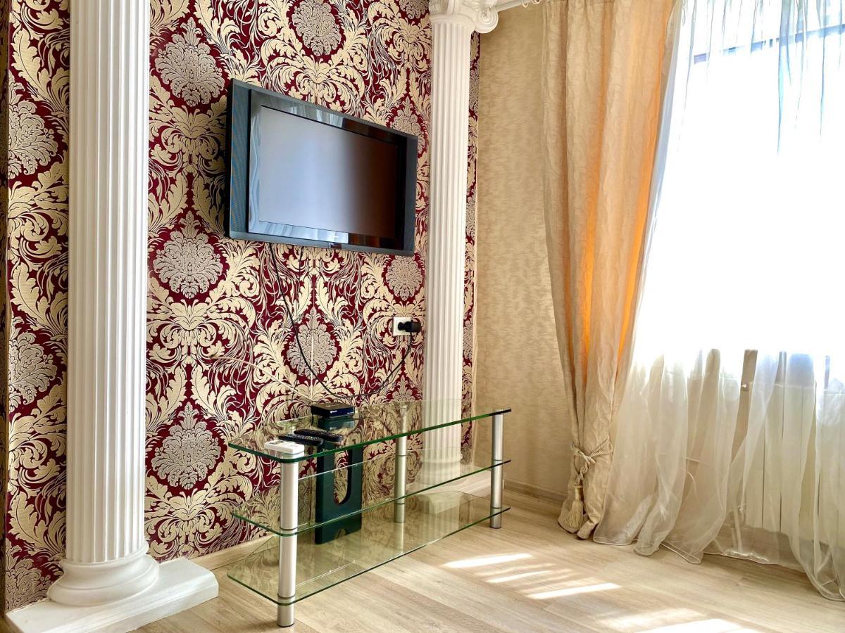 Apartpoltava Елегантна Квартира В Новобудові,Біля Каштанової Алеї, Центр Міста, Звітна Документація Exterior foto